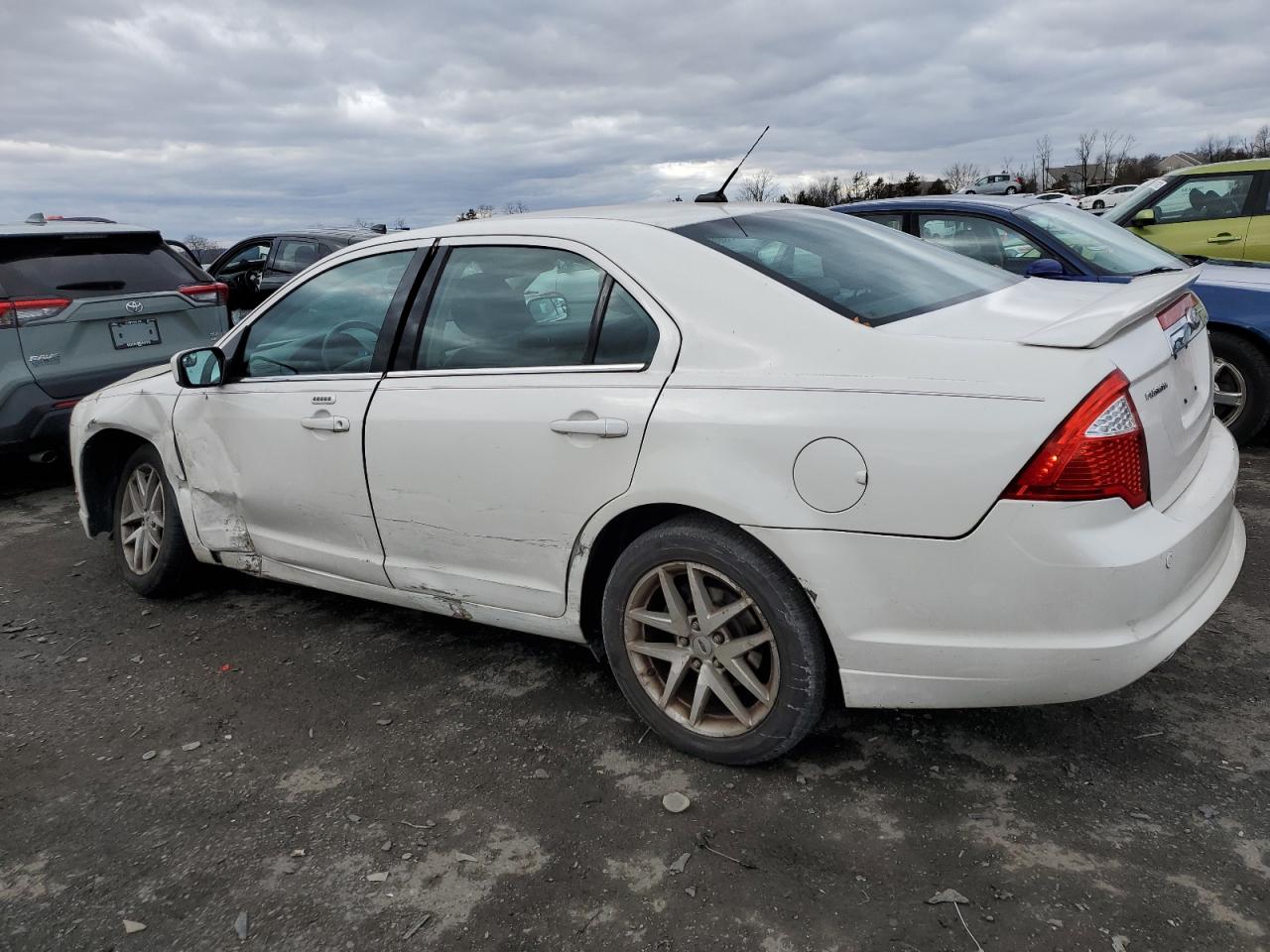 Image 2 of 2011 FORD FUSION SEL 2011 with VIN 3FAHP0JG3BR272531