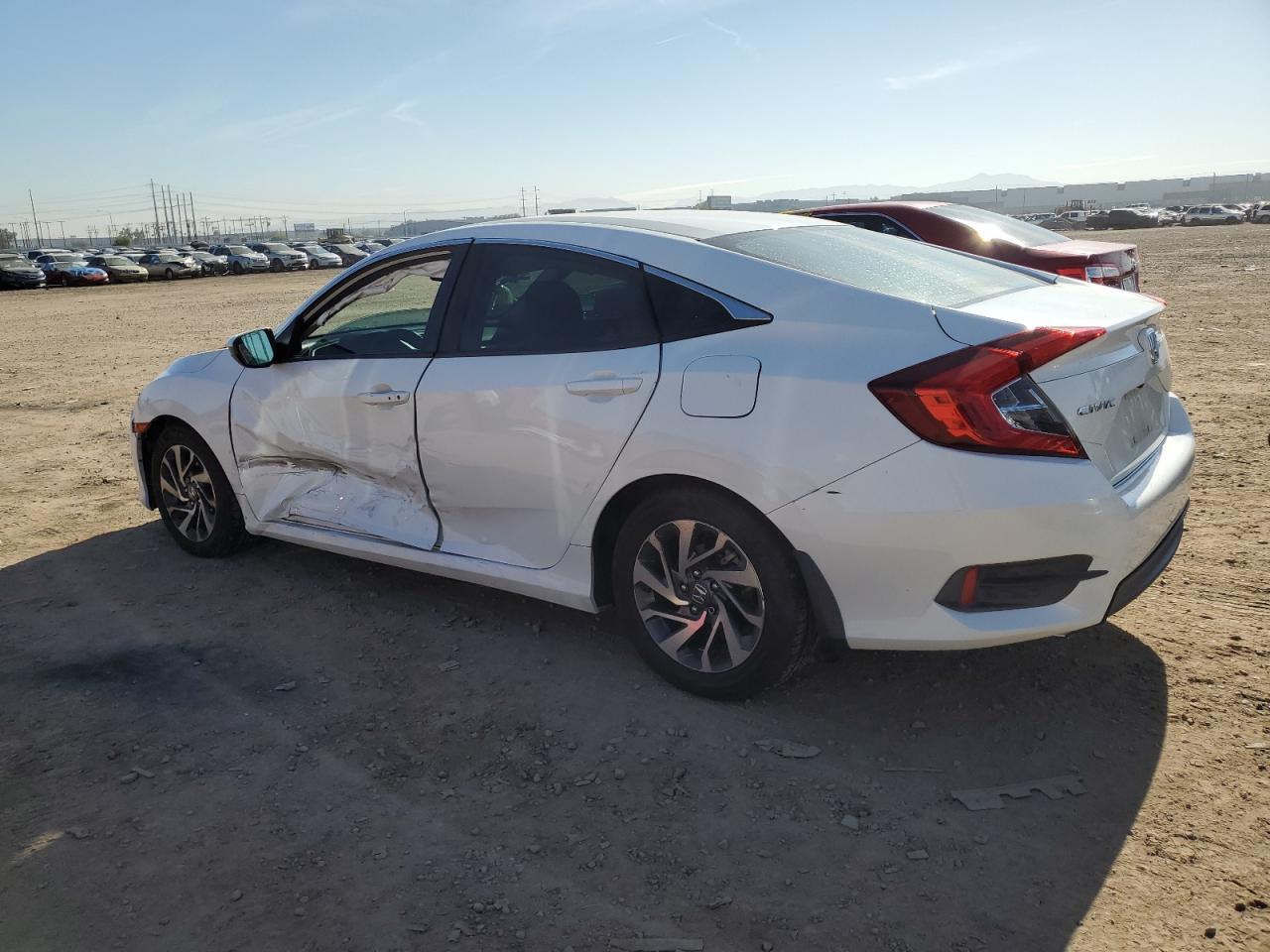 Obraz 2 z 2016 HONDA CIVIC EX 2016 z VIN 2HGFC2F71GH510012