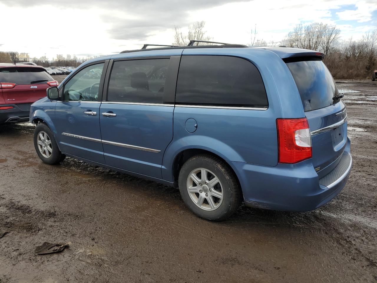Изображение 2 2012 CHRYSLER TOWN & COUNTRY TOURING 2012 с VIN 2C4RC1BG5CR126038