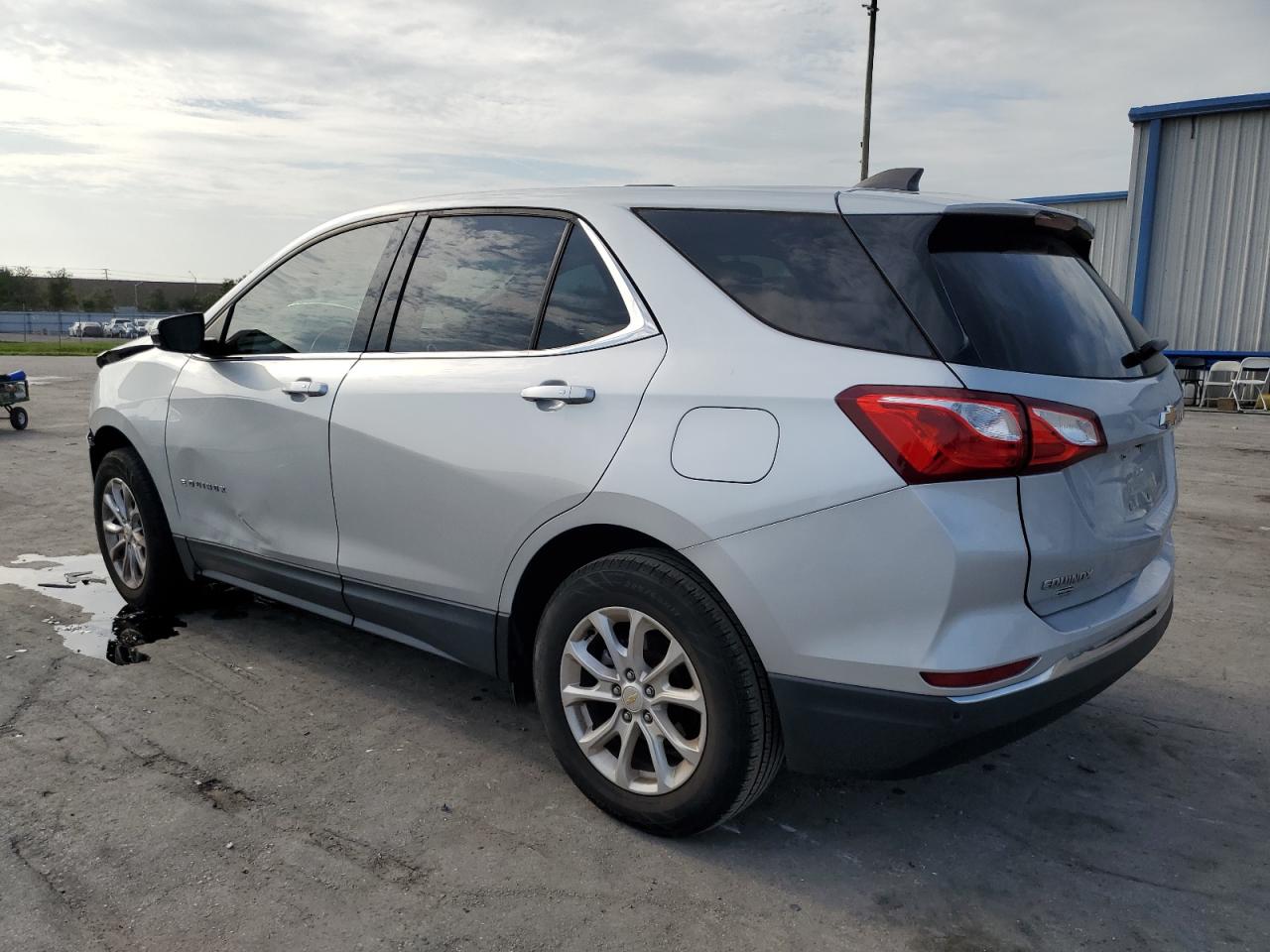 Obraz 2 z 2019 CHEVROLET EQUINOX LT 2019 z VIN 2GNAXUEVXK6280930