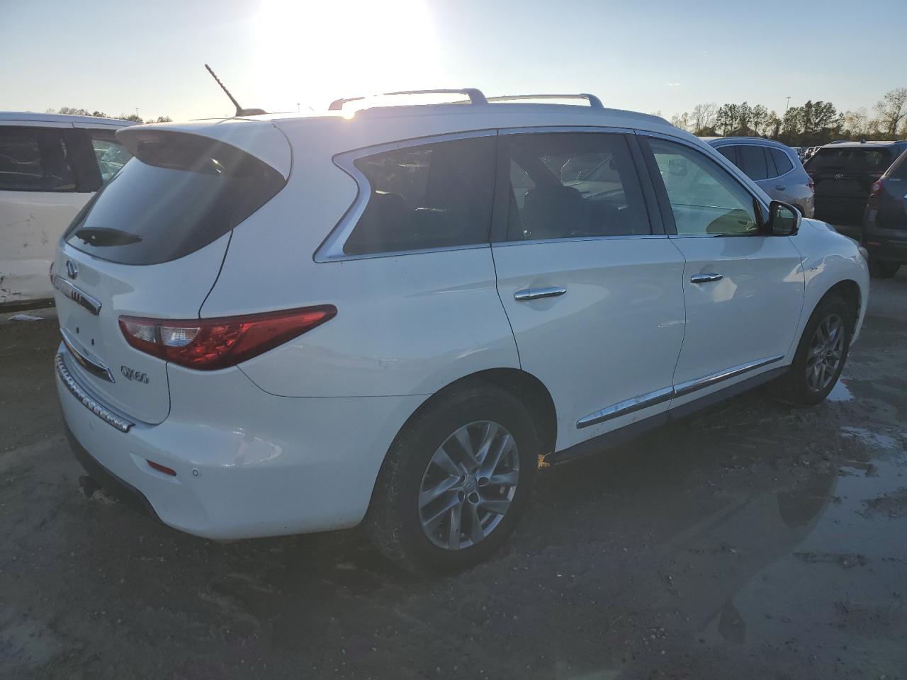 Obraz 3 z 2014 INFINITI QX60 2014 z VIN 5N1AL0MM7EC529455