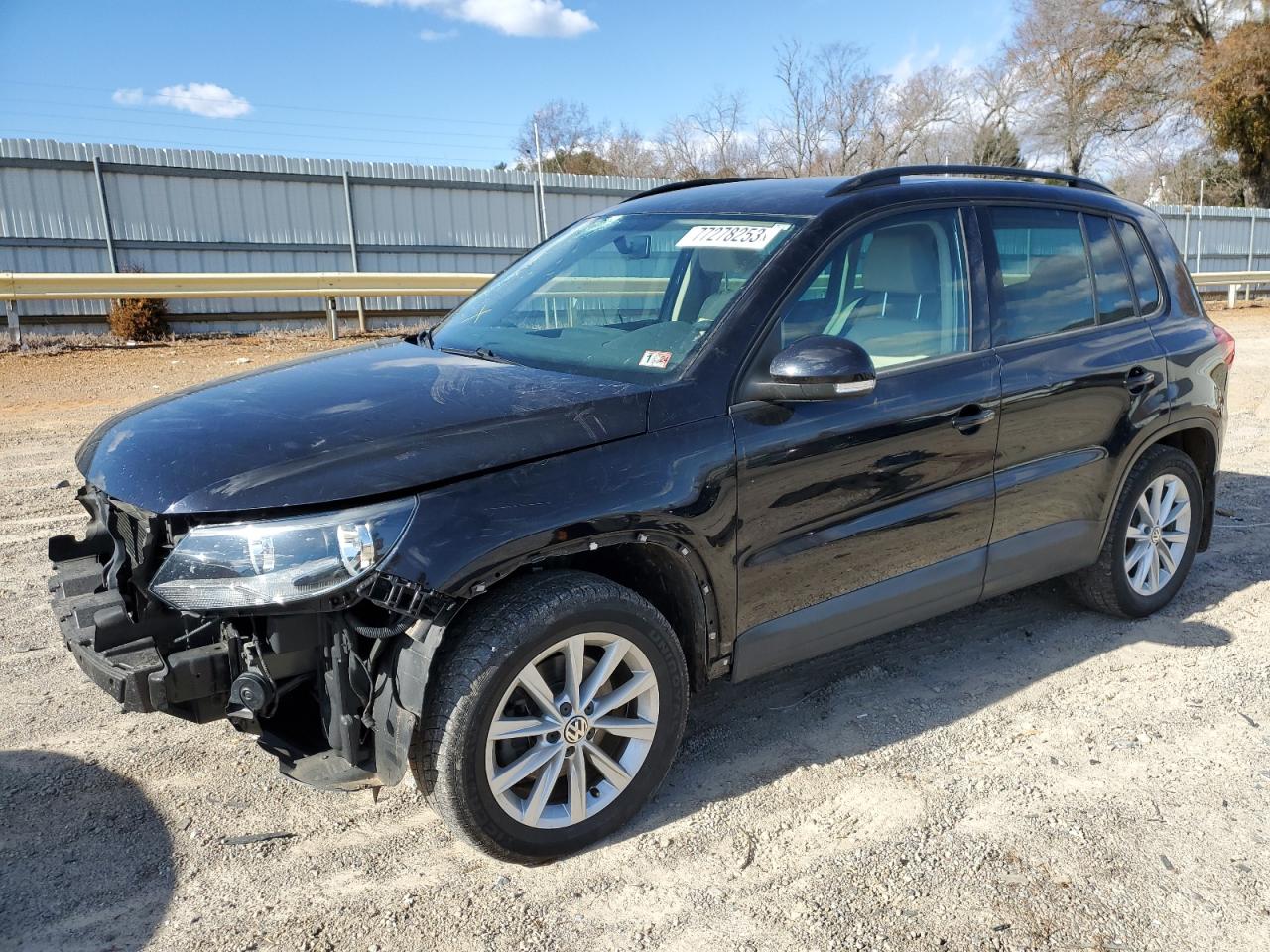 Image 1 of 2015 VOLKSWAGEN TIGUAN S 2015 with VIN WVGBV7AXXFW603165