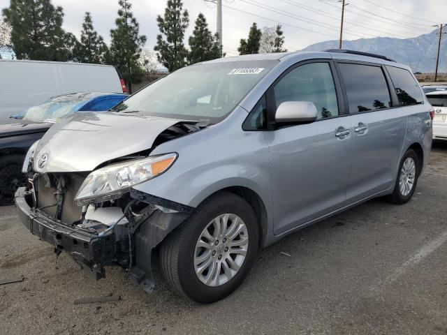 2015 TOYOTA SIENNA XLE 2015 image