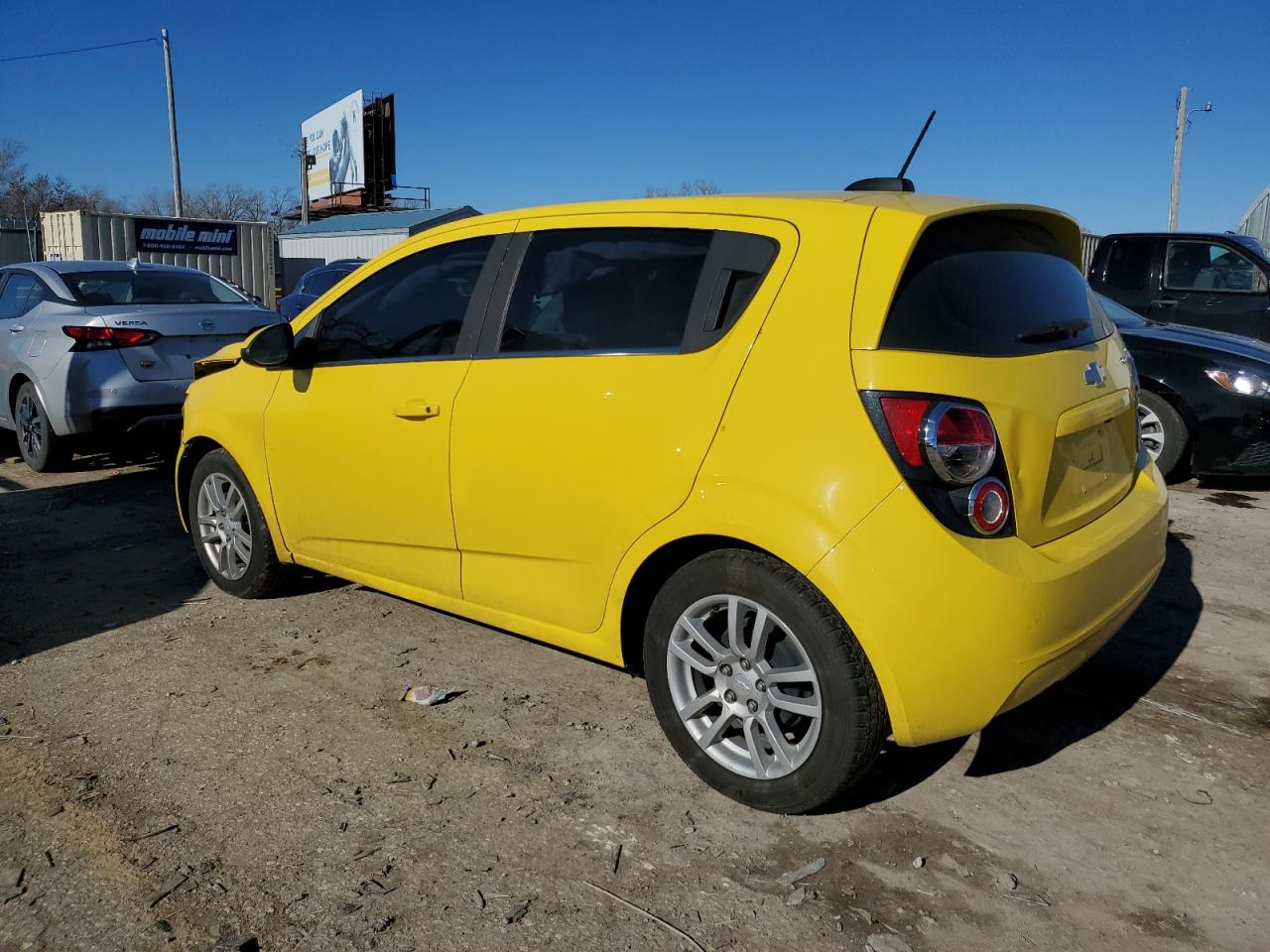 Obraz 2 z 2015 CHEVROLET SONIC LT 2015 z VIN 1G1JC6SH9F4206039