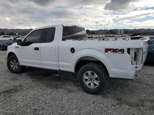 Obraz 2 z 2017 FORD F150 SUPER CAB 2017 z VIN 1FTFX1EF9HKE56314