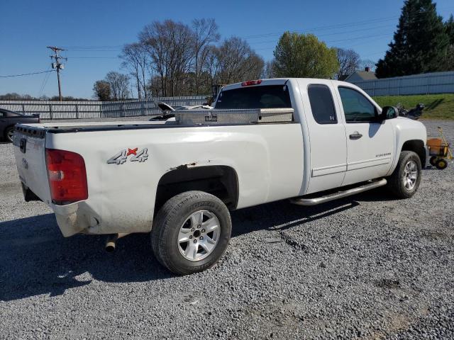 Image 3 of 2013 CHEVROLET SILVERADO K1500 LT 2013 with VIN 1GCRKSE07DZ174459