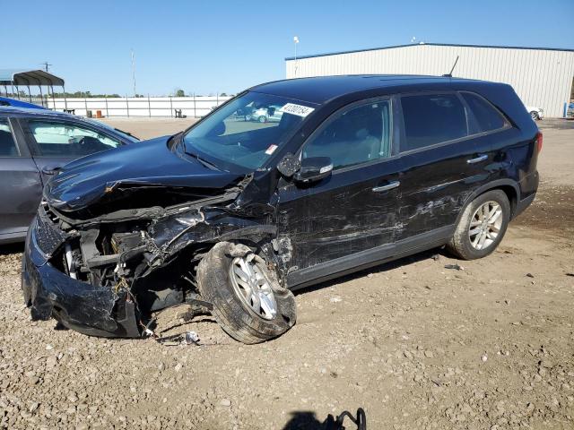 Image 1 of 2015 KIA SORENTO LX 2015 with VIN 5XYKTCA62FG650231