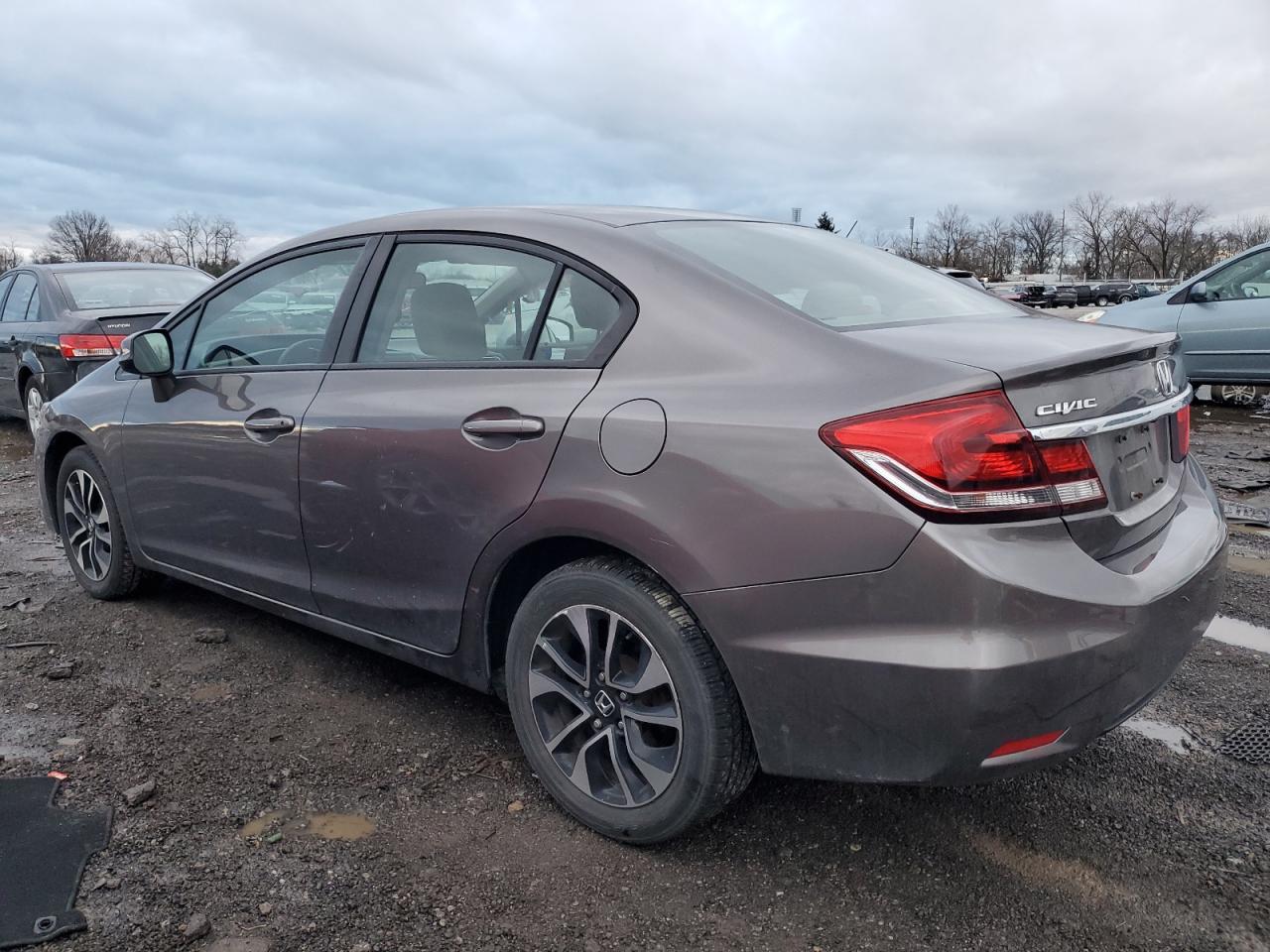 Изображение 2 2013 HONDA CIVIC EX 2013 с VIN 19XFB2F88DE088435