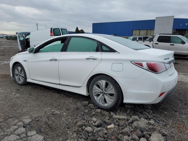 Image 2 of 2014 HYUNDAI SONATA HYBRID 2014 with VIN KMHEC4A41EA103897