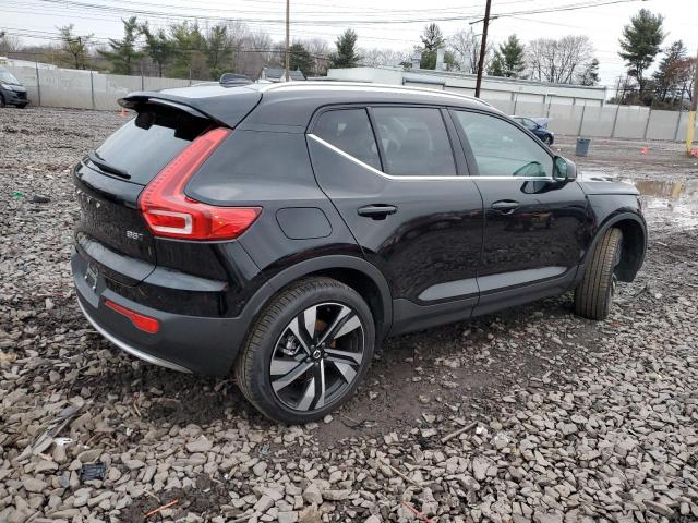 Image 3 of 2023 VOLVO XC40 PLUS 2023 with VIN YV4L12UN8P2079618