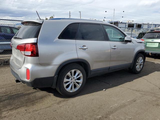 Image 3 of 2015 KIA SORENTO EX 2015 with VIN 5XYKUDA73FG620442