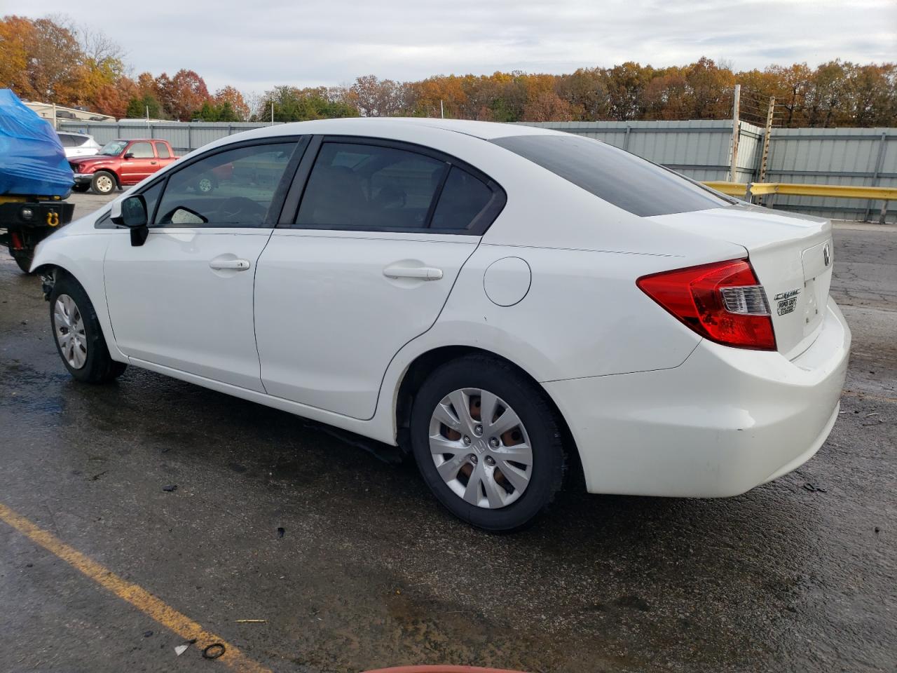 Изображение 2 2012 HONDA CIVIC LX 2012 с VIN 19XFB2F56CE008876