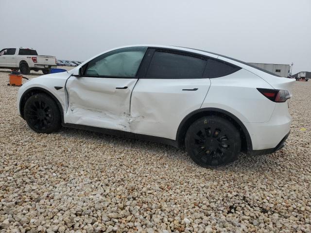 Изображение 2 2022 TESLA MODEL Y  2022 с VIN 7SAYGDEE4NA020321