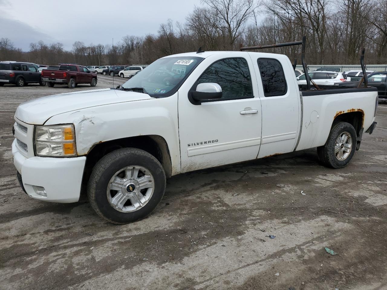 Image 1 of 2011 CHEVROLET SILVERADO K1500 LTZ 2011 with VIN 1GCRKTE33BZ319199