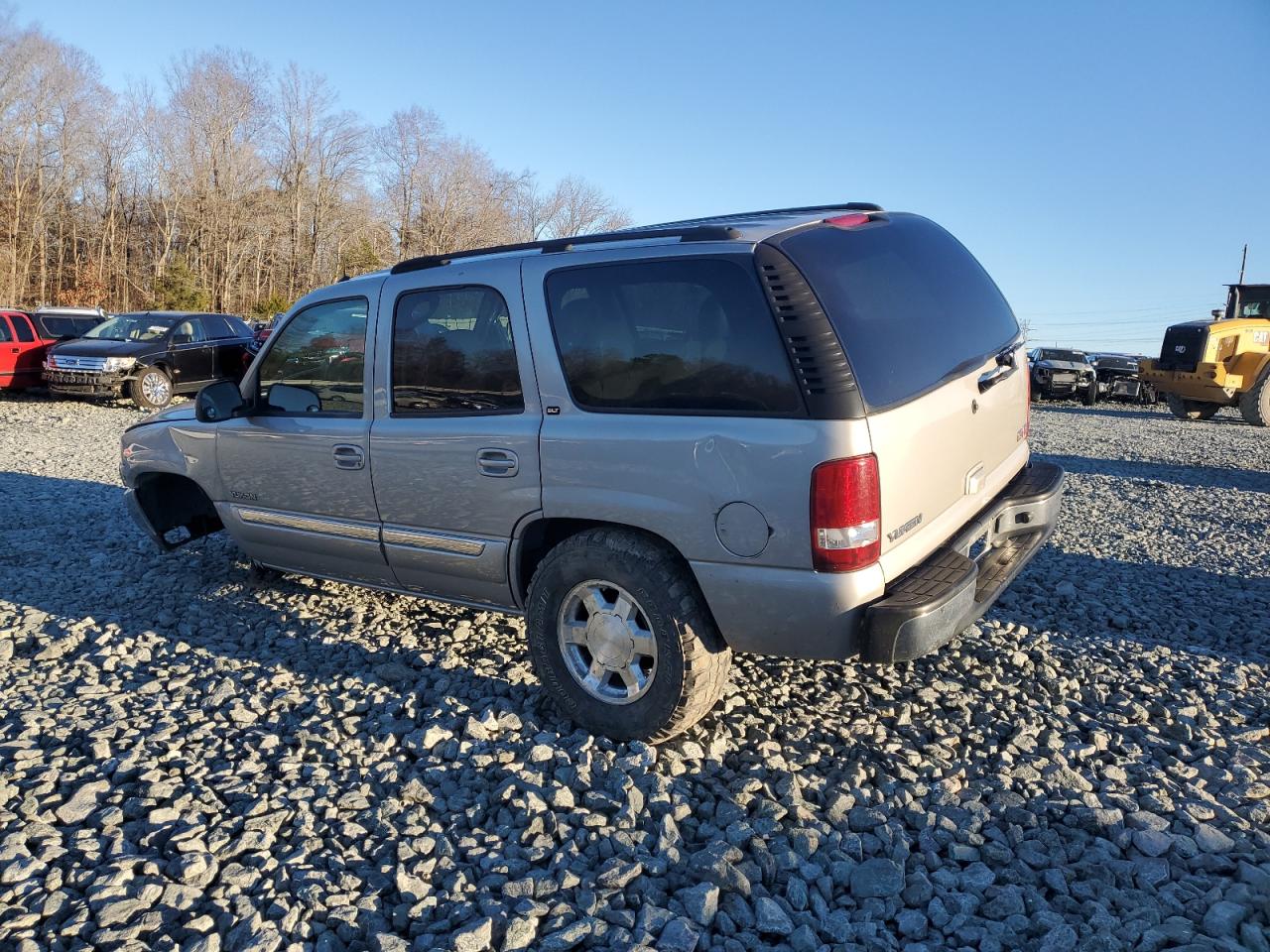 Obraz 2 z 2005 GMC YUKON  2005 z VIN 1GKEC13V65J224728