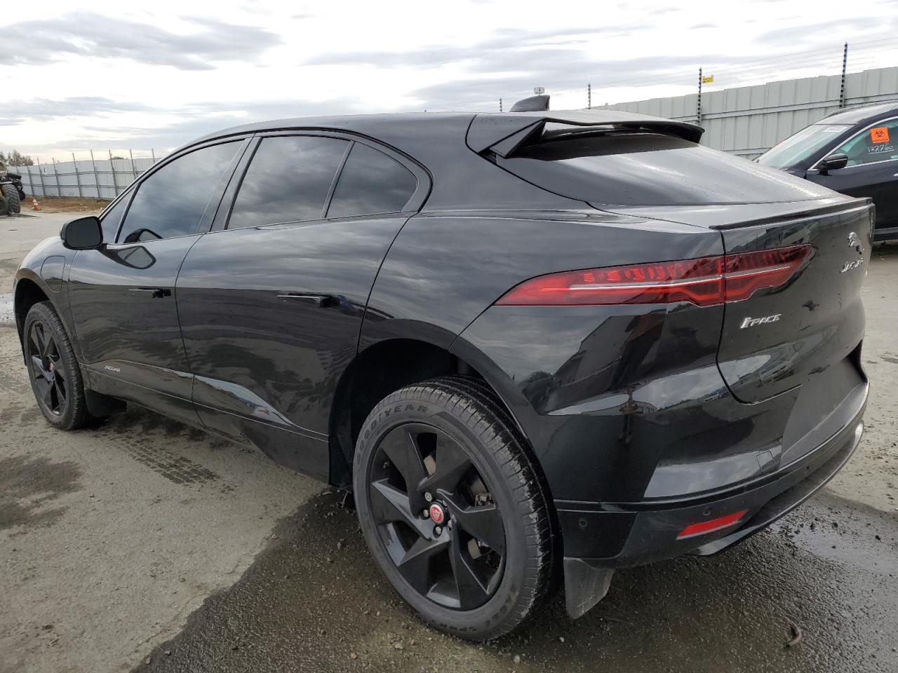 Obraz 2 z 2020 JAGUAR I-PACE S 2020 z VIN SADHB2S17L1F85728