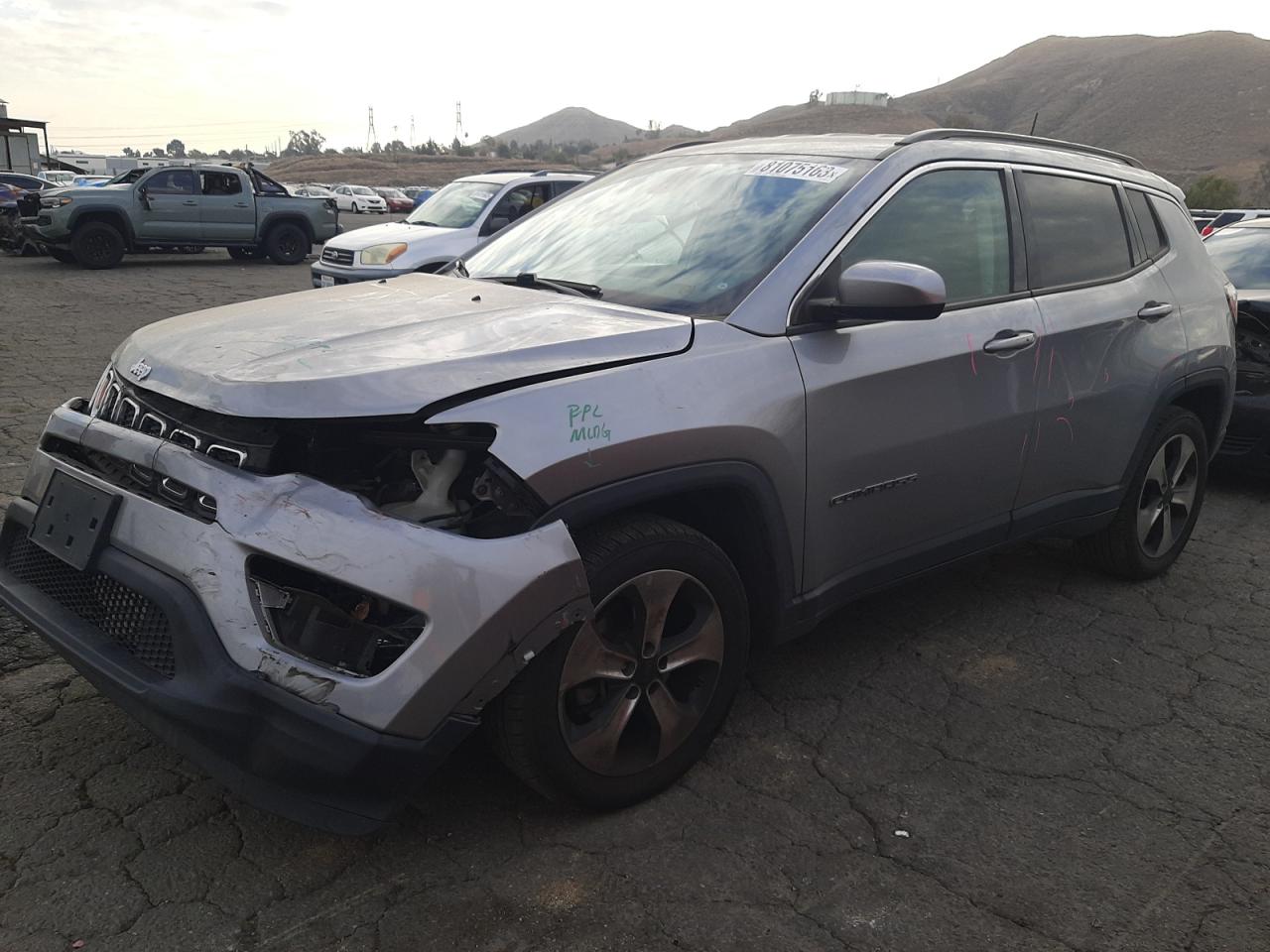 Obraz 2018 JEEP COMPASS LATITUDE 2018
