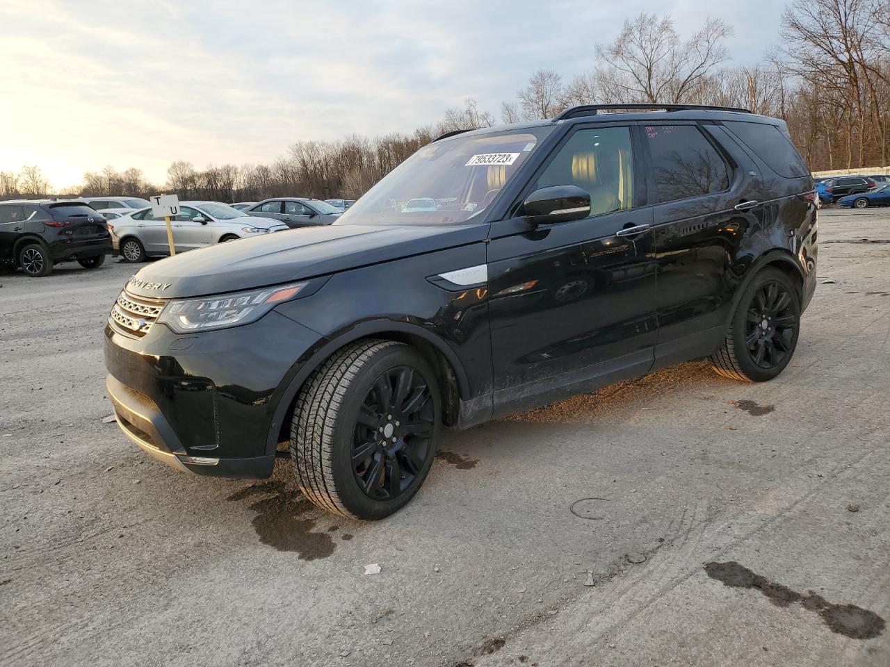 Image 1 of 2017 LAND ROVER DISCOVERY HSE LUXURY 2017 with VIN SALRHBBV4HA000229