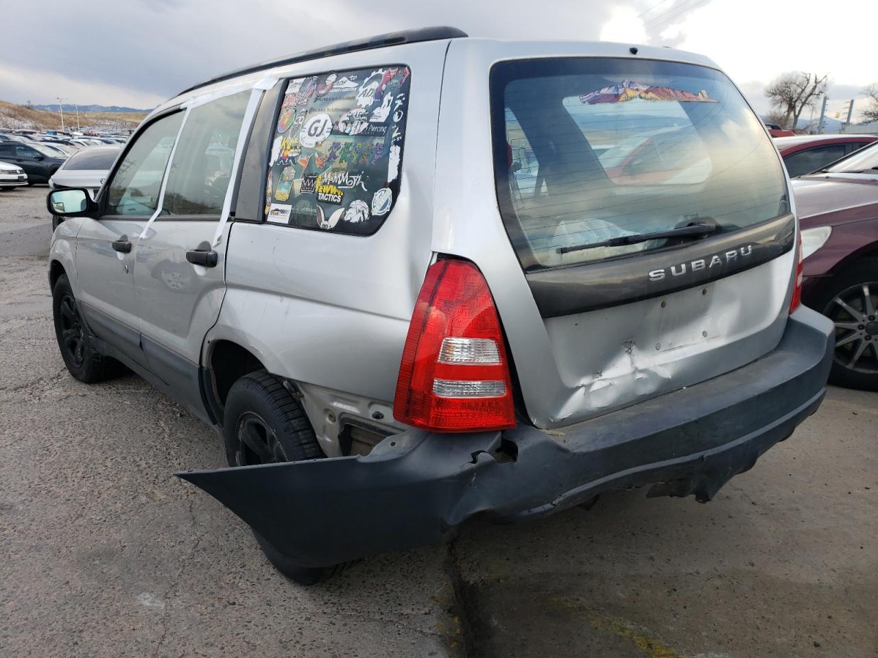 Image 2 of 2005 SUBARU FORESTER 2.5X 2005 with VIN JF1SG63685H711029