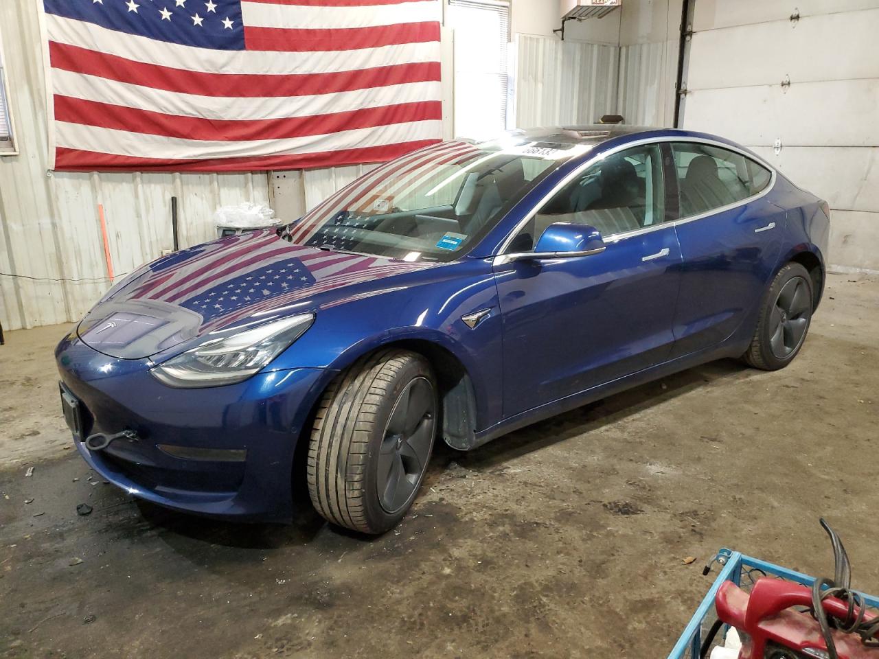 Изображение 2019 TESLA MODEL 3  2019
