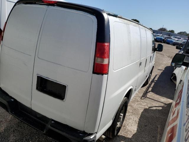 Image 3 of 2017 CHEVROLET EXPRESS G2500  2017 with VIN 1GCWGAFF7H1126661