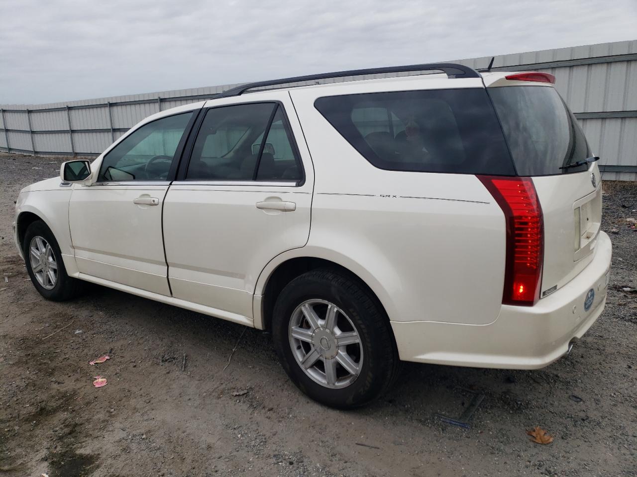 Obraz 2 z 2004 CADILLAC SRX  2004 z VIN 1GYEE637640172780