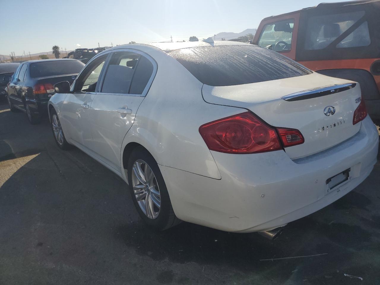 Изображение 2 2012 INFINITI G37 BASE 2012 с VIN JN1CV6AP2CM621981