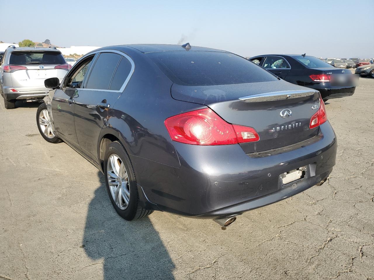 Obraz 2 z Infiniti G37 2010 z VIN JN1CV6AR0AM252049