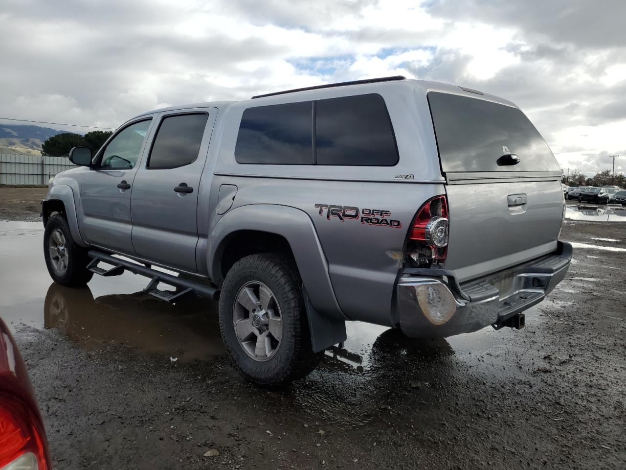 Image 2 of 2014 TOYOTA TACOMA DOUBLE CAB 2014 with VIN 3TMLU4EN7EM157350