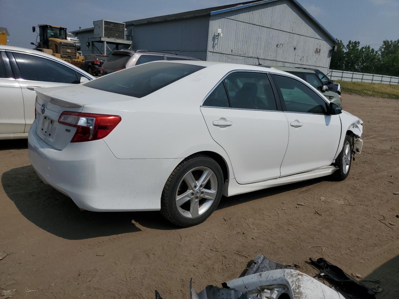 Изображение 3 2014 TOYOTA CAMRY L 2014 с VIN 4T1BF1FK6EU752500