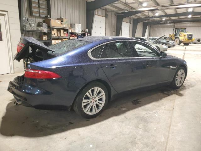 Obraz 3 z 2018 JAGUAR XF PREMIUM 2018 z VIN SAJBJ4EVXJCY55551