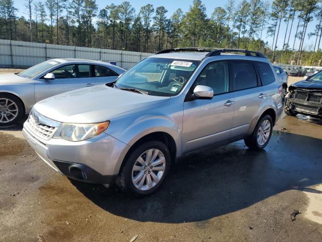 Image 1 of 2013 SUBARU FORESTER 2.5X PREMIUM 2013 with VIN JF2SHADC0DH432852