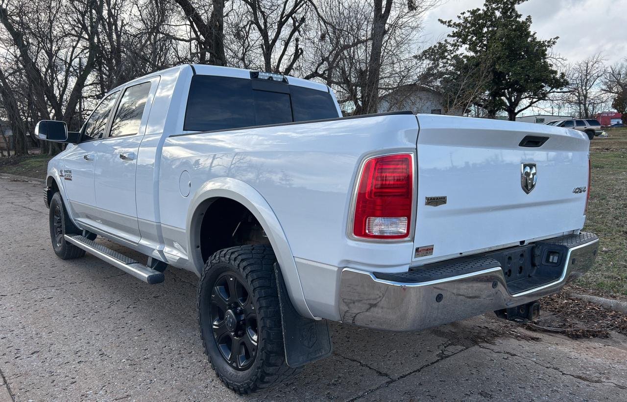 Image 3 of 2015 RAM 2500 LARAMIE 2015 with VIN 3C6UR5NL9FG507367