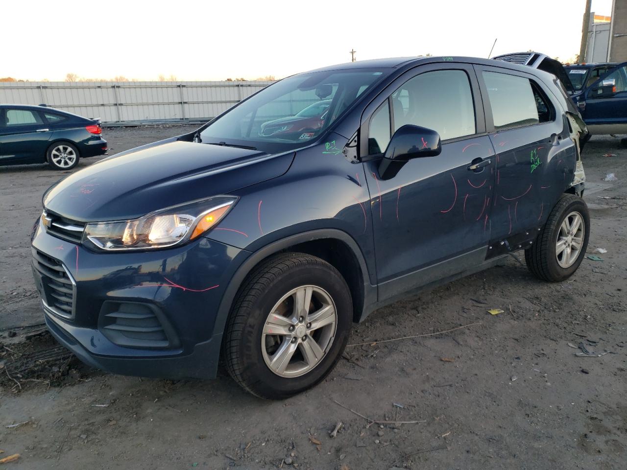 Image 1 of 2018 CHEVROLET TRAX LS 2018 with VIN 3GNCJNSB3JL207936
