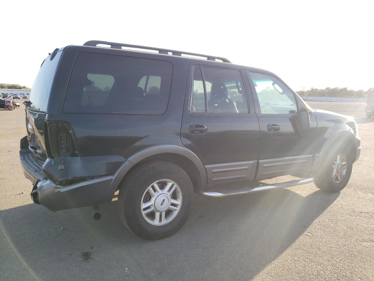 Obraz 3 z 2006 FORD EXPEDITION XLT 2006 z VIN 1FMFU16556LA56154
