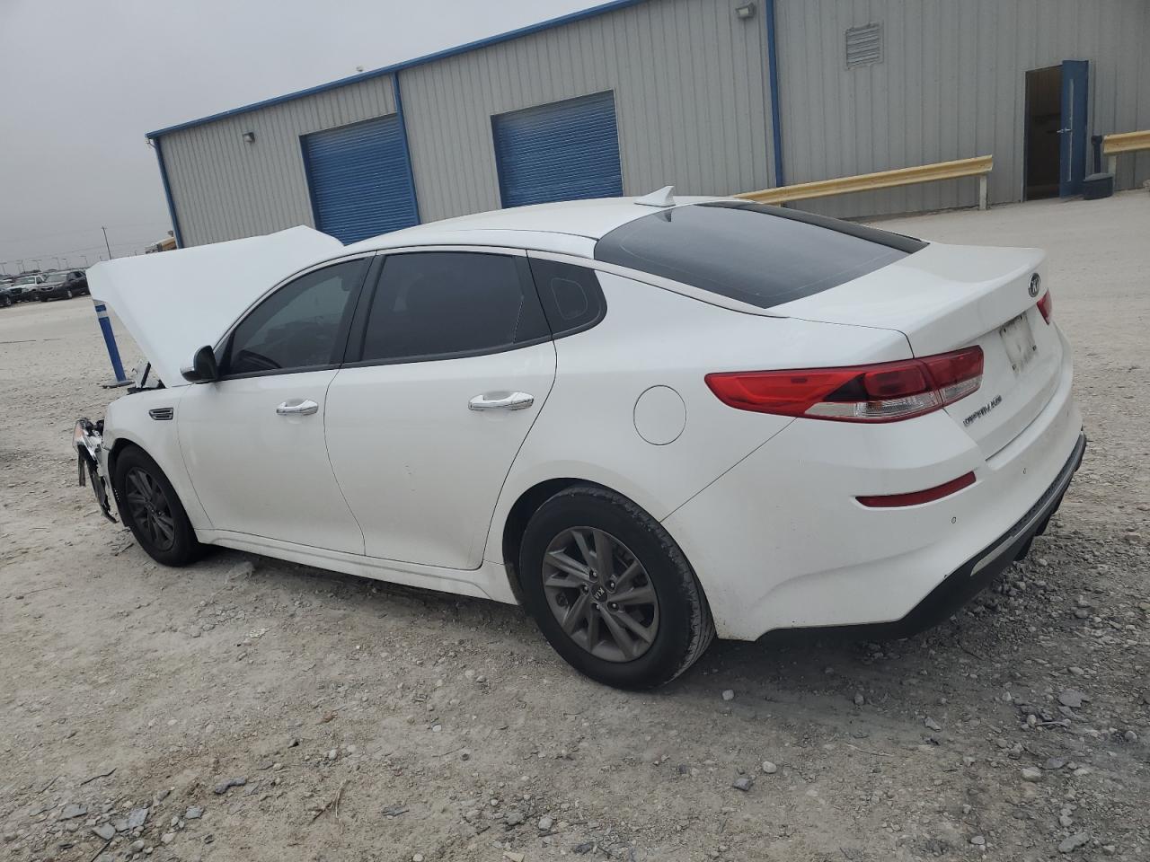Изображение 2 2019 KIA OPTIMA LX 2019 с VIN 5XXGT4L38KG285311