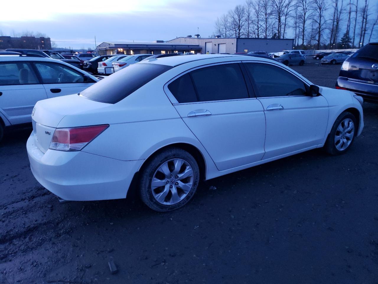 Изображение 3 2008 HONDA ACCORD EXL 2008 с VIN 1HGCP36808A033546