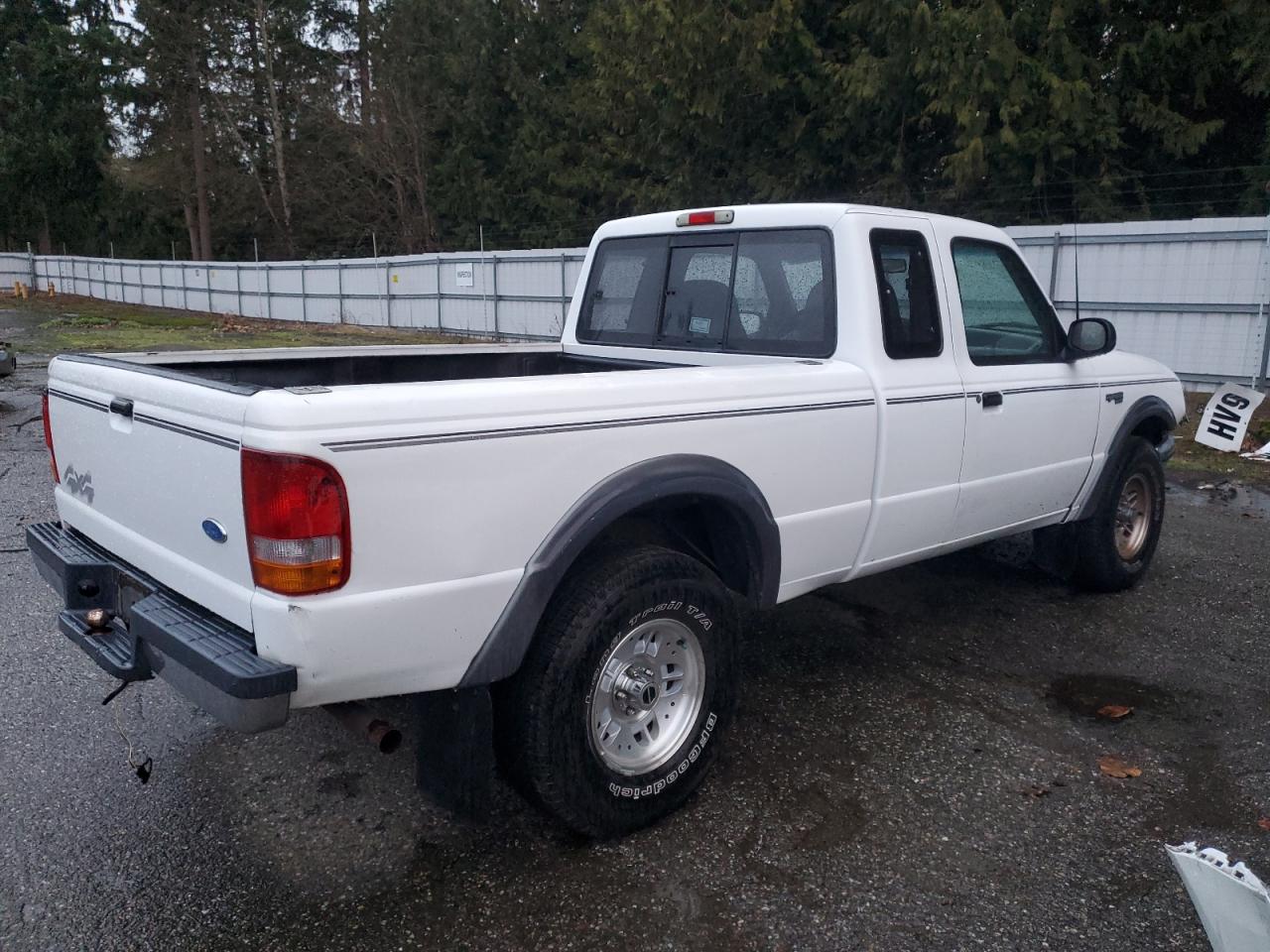 Image 3 of 1994 FORD RANGER SUPER CAB 1994 with VIN 1FTCR15X5RPB76044
