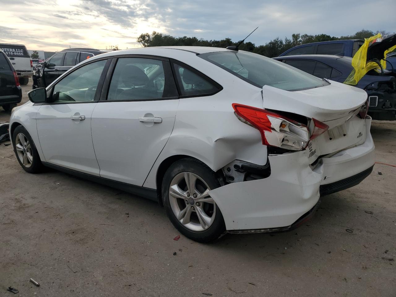 Obraz 2 z 2014 FORD FOCUS SE 2014 z VIN 1FADP3F28EL368476