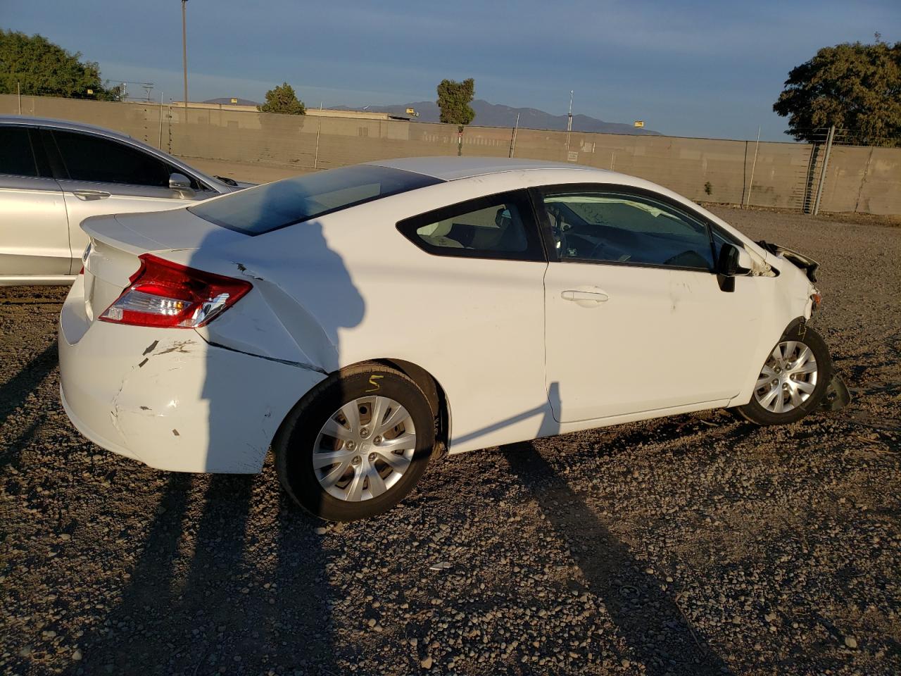 Image 3 of 2012 HONDA CIVIC LX 2012 with VIN 2HGFG3B50CH526372