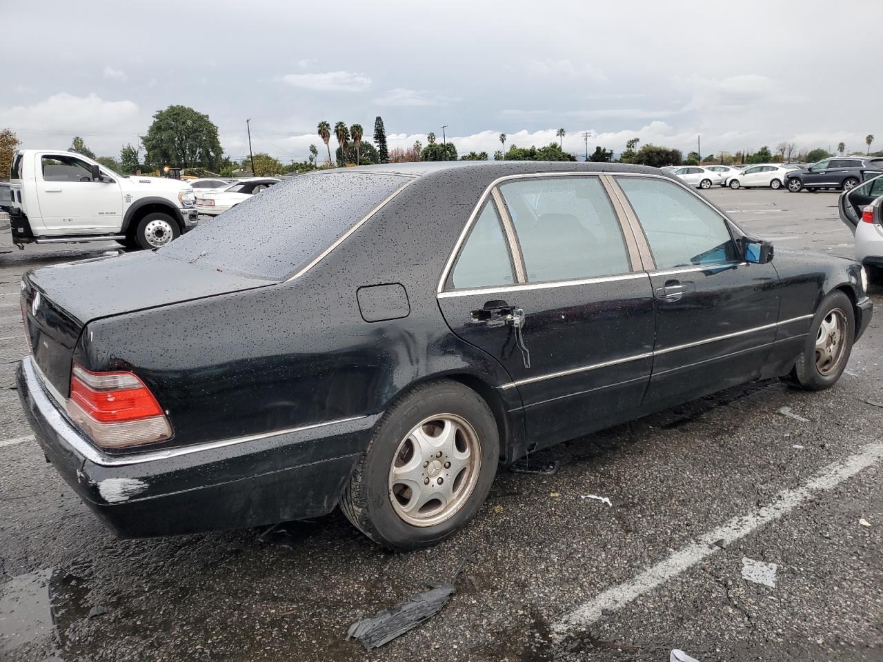 Image 3 of 1997 MERCEDES-BENZ S 420 1997 with VIN WDBGA43G1VA336171