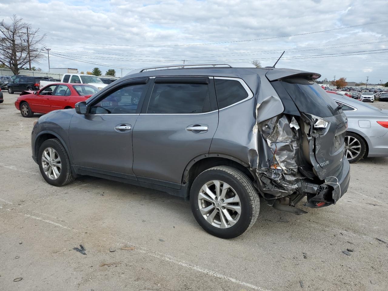Image 2 of 2016 NISSAN ROGUE S 2016 with VIN KNMAT2MV4GP605749