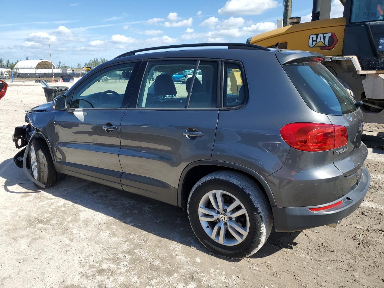 Image 2 of 2016 VOLKSWAGEN TIGUAN S 2016 with VIN WVGAV7AX2GW590280