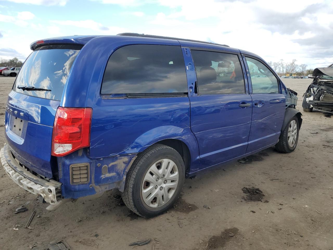 Изображение 3 2019 DODGE GRAND CARAVAN SE 2019 с VIN 2C4RDGBG3KR572364