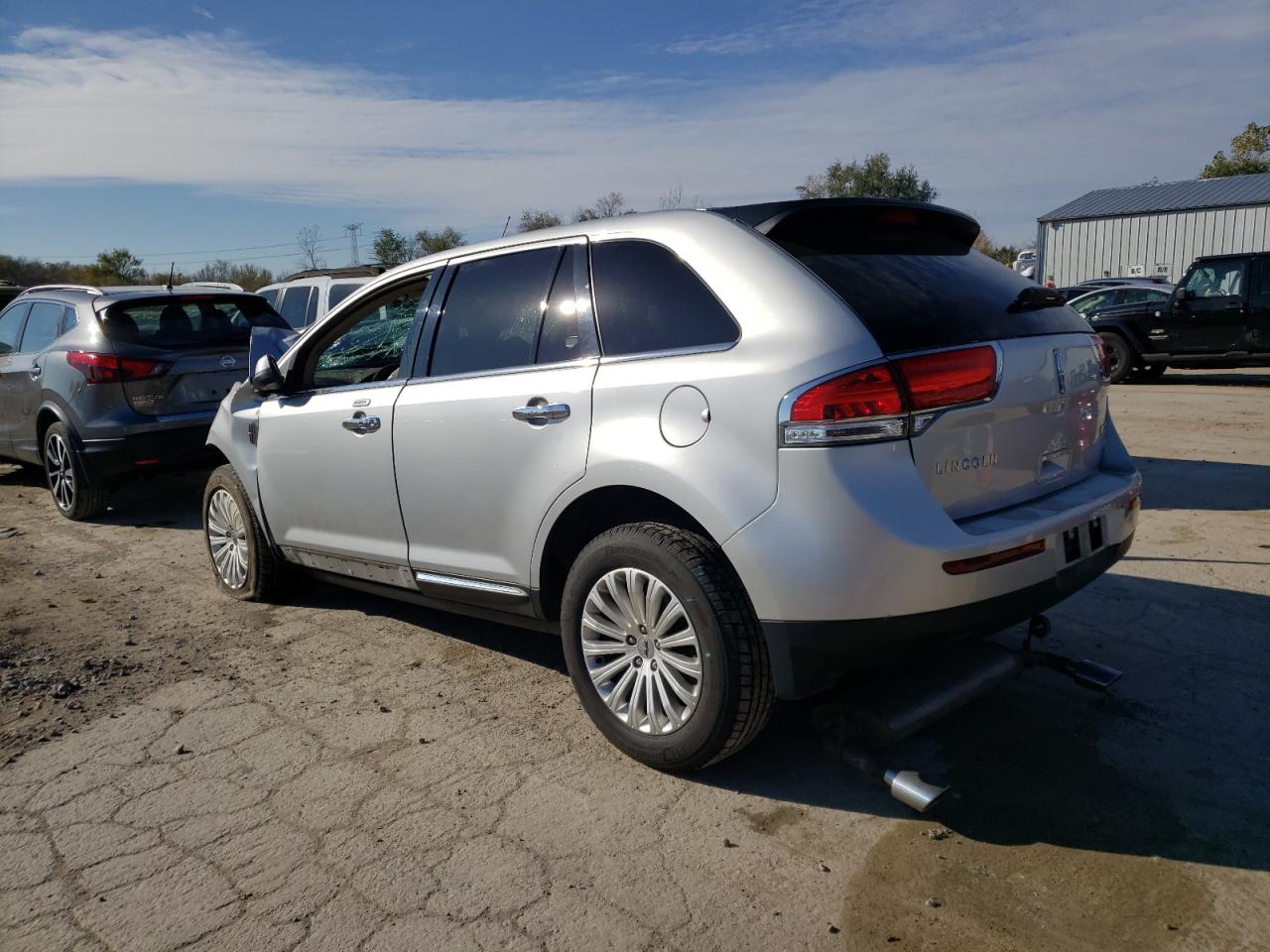 Image 2 of 2013 LINCOLN MKX  2013 with VIN 2LMDJ6JK1DBL17016