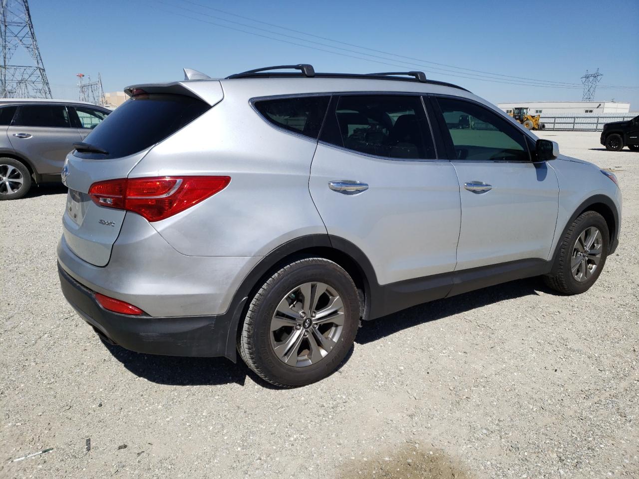 Изображение 3 2016 HYUNDAI SANTA FE SPORT  2016 с VIN 5XYZU3LB2GG346324