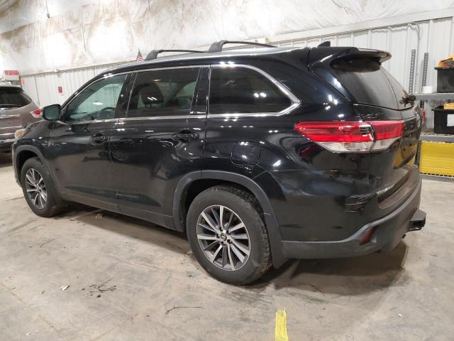 Image 2 of 2018 TOYOTA HIGHLANDER SE 2018 with VIN 5TDJZRFH7JS533392