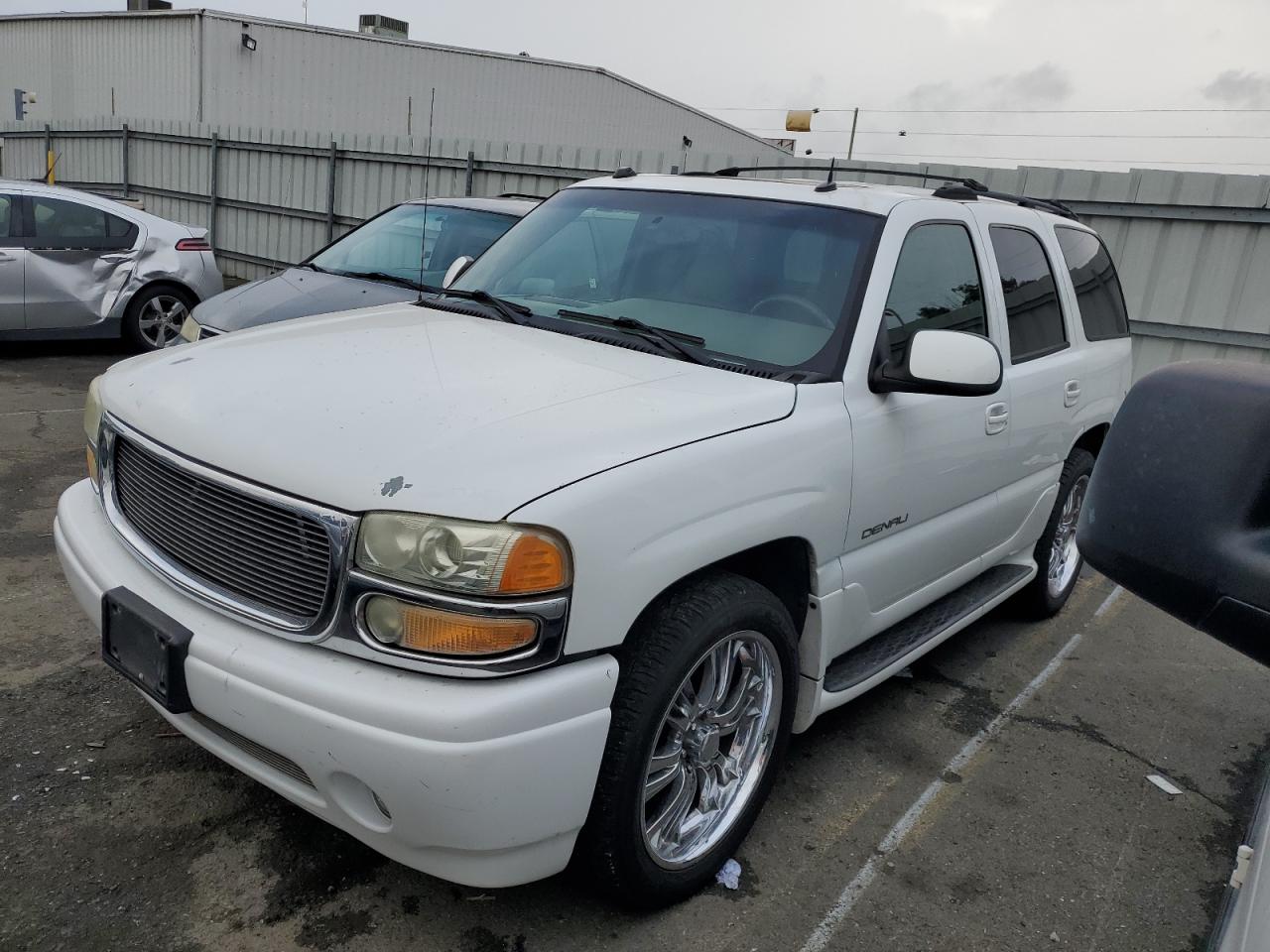 Изображение 1 2004 GMC YUKON DENALI 2004 с VIN 1GKEK63U34J209514