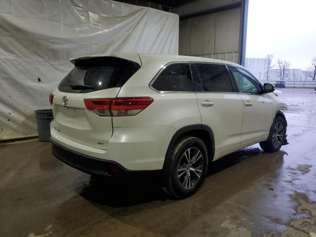 Изображение 3 2017 TOYOTA HIGHLANDER LE 2017 с VIN 5TDBZRFH1HS375646