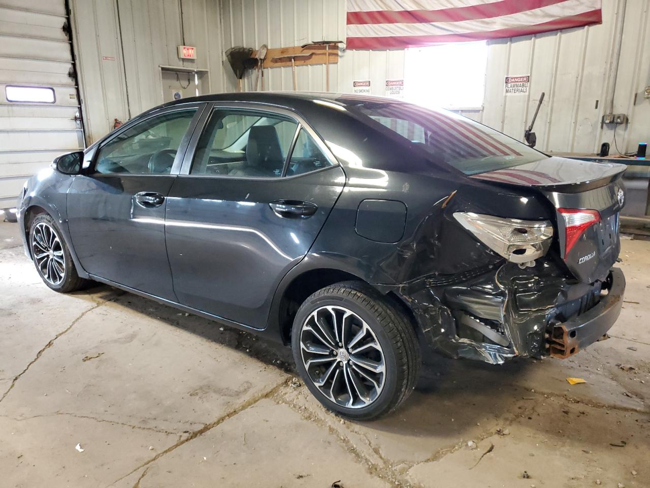 Image 2 of 2016 TOYOTA COROLLA L 2016 with VIN 2T1BURHE0GC535962